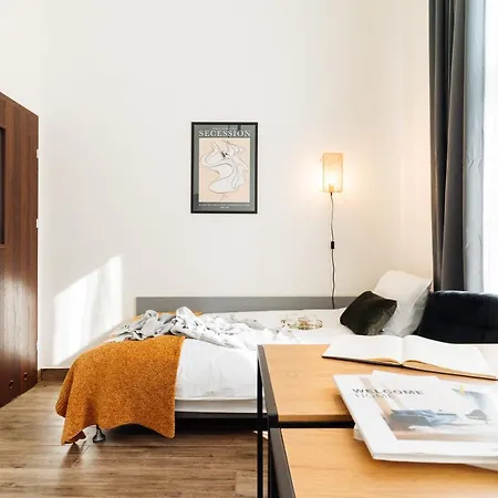Sapphire By Loft Affair Hostel *